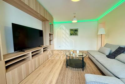 Apartament cu 4 camere, de vanzare, Zona Cetatii, Timisoara - 2