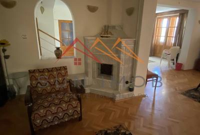 Vila de vanzare, teren 3100 mp, 7 camere, 6 grupuri sanitare, 3 CT, an 1997 - 14