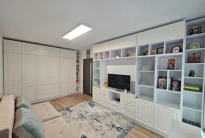 Apartament cu 2 camere decomandat în Tătărași