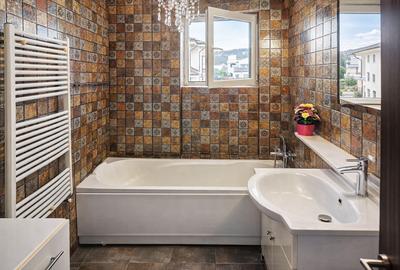 Apartament decomandat cu 3 camere, 82 mp, zona Bucium - 7