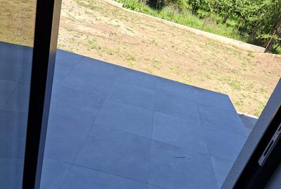 Casă / vilă Mărăcineni / Argeș , finisaje moderne ! - 27