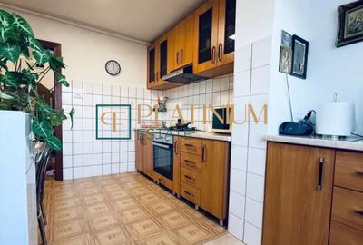 P4902 Apartament DECOMANDAT cu 3 camere in zona Aradului - 1