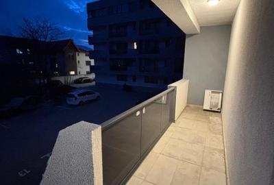 Inchiriez apartament cu 2 camere utilat complet  bloc nou  etaj 1 din 4 - 11