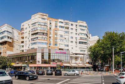 Apartament 3 camere transformat in 2 camere – Bd. Cosminului - 30