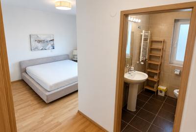 3 camere spațios și luminos | Tei – vedere deschisă către lac | Parcare inclusă - 5