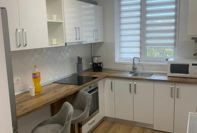 Garsonieră decomandată în Central