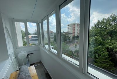 3 Camere Decomandate | 2 Balcoane | Etaj 3 | Piața Domenii | 20 Min. Metrou - 30