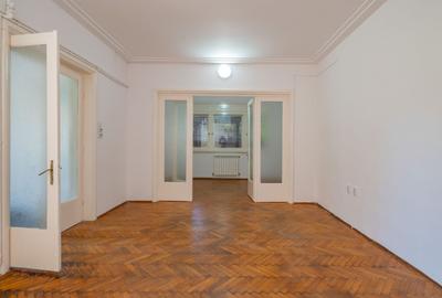 Raritate | Casa Căsătoriilor | Apartament în vilă, curte, 2 garaje! - 9