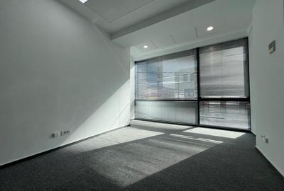 Comision 0 Spațiu birouri 140 mp, luminos, lift și recepție Bd. Dacia - 1