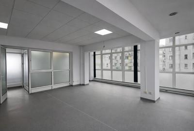 Spatiu amenajat pentru clinica medicala | Domenii - Expozitiei | Comision 0% - 13
