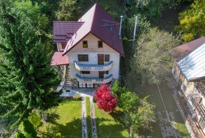 Casa magnifica in loc de poveste, potential, com. Bran, sat Simon, jud. Brasov - 1