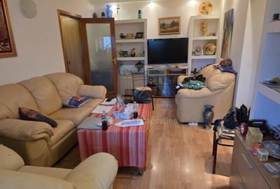 Vanzare apartament 2 camere Lizeanu - 2