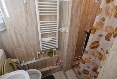 Trocadero - Casa 6 camere constructie caramida, deschidere la doua strazi - 12