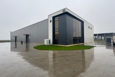 Spațiu industrial, 2163 mp în Exterior Sud