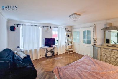 Centrul Istoric, str. Republicii, parter inalt, cochet amenajat, comision 0% - 3