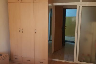De vanzare garsoniera – Zona CET | 38.000 € | Mobilata si utilata | Parter - 1