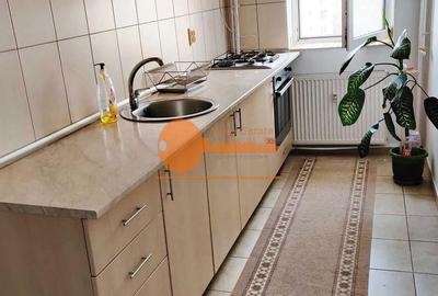 Garsoniera la 3 minute de Metrou Crangasi (Bloc Reabilitat) - 1