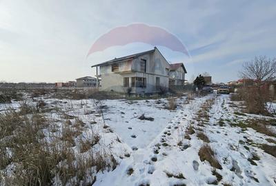 Teren intravilan de 450 mp, în Olteni