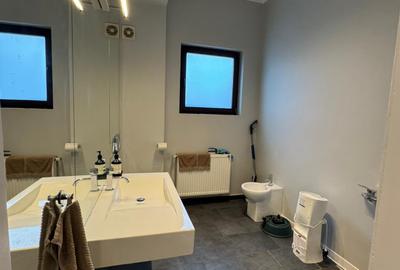 Pta Victoriei Inchiriez spatiu comercial Vila stradal 190 mp curte propie - 10