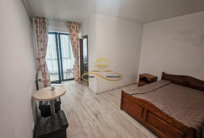 Garsonieră decomandată în Nord