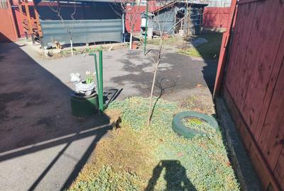 Casă individuală cu 7 camere în Astra