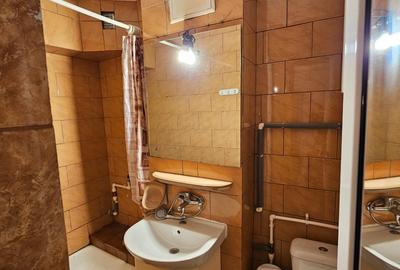 4 camere dec. Micro 18, etaj 1, 90mp, centrala termica - 9