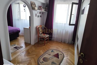 Apartament 4 camere Nord Mega Image - 2