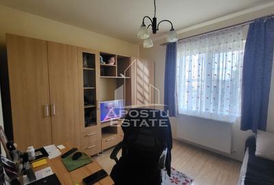 Casa individuala cu 7 camere si garaj,Dumbravita - 5