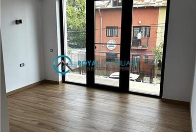 Royal Imobiliare - Inchiriere vila zona Ultracentral - 4
