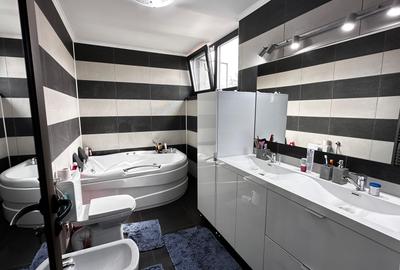 Casă modernă de închiriat – zonă Port, aproape de faleză - 7