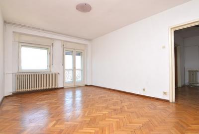 VANZARE APARTAMENT 4 CAMERE UNIRII – FANTANI - 2