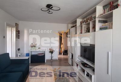 Apartament 3 camere Semidecomandat - 60mp, Etaj 4, Centrala termica - Podu Roș - 1