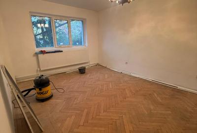 Apartament trei camere - parter - 72mp - Școala nr. 9 - 1