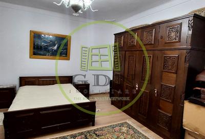 Vila cu 7 camere cu suprafata utila de 404mp spre vanzare in Seica Mare - 10