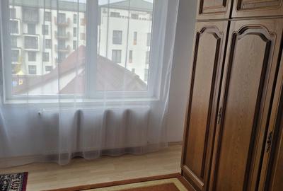 Apartament cu 3 camere,parcare ,etaj intermediar, zona Eroilor - 6