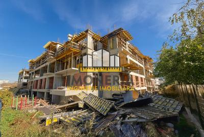 Apartament cu 3 camere decomandat în 1 Decembrie 1918