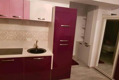 Inchiriere 2 camere, zona Mamaia Nord - 1