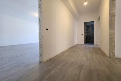 Ap de 3 camere si 2 bai la cheie, suprafata generoasa, luminos in Compozitori - 5