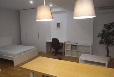 Garsonieră decomandată în Aviației