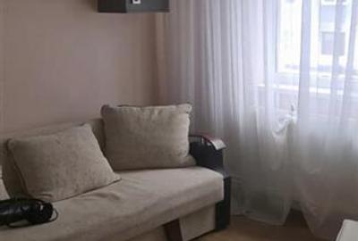 Apartament cu 2 camere semidecomandat, mobilat în Hipodrom