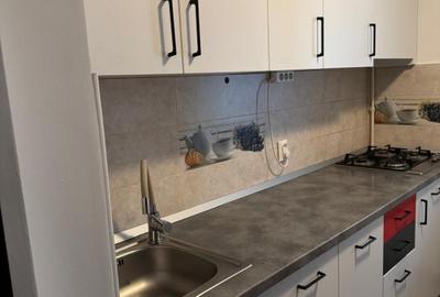 APARTAMENT 2 CAMERE, METROU GORJULUI - 4