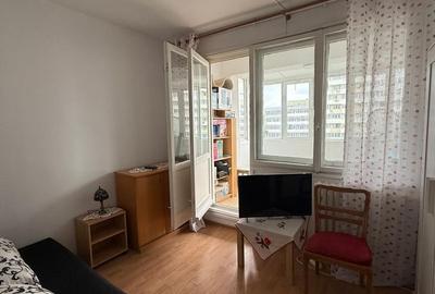 De vânzare 4 camere, spațios, 2 băi, 2 balcoane, lângă Mega Mall - 10