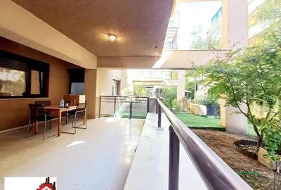 Apartament cu 3 camere semidecomandat în Herăstrău