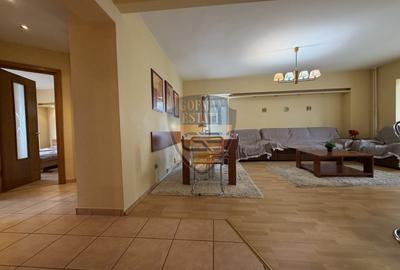 4 camere, Stadion Fagetului, 120 mp, 2 balcoane, et 3, centrala gaz, A>C - 3