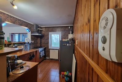 Centru- SIF MOLDOVA- Primărie- Apartament 2 camere la etajul 2 - 1