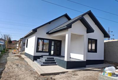 Vindem Casa in Navodari - 1