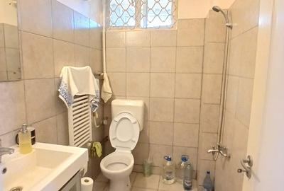 Vanzare – 2 camere | Unirii – 11 Iunie | Centrală proprie - 9