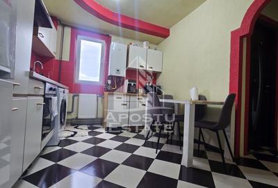Apartament 3 camere decomandat, 88 mp, etaj 4/4 - 3