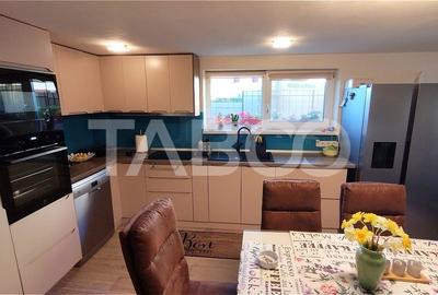 Casa de inchiriat cu 4 nivele pentru regim hotelier Strand Sibiu - 15
