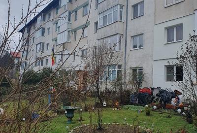 Apartament de 3 camere - Sinaia, zona centrala - 1